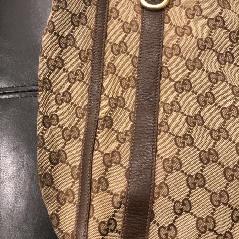 Authentic Gucci handbag - Picture 5 of 12